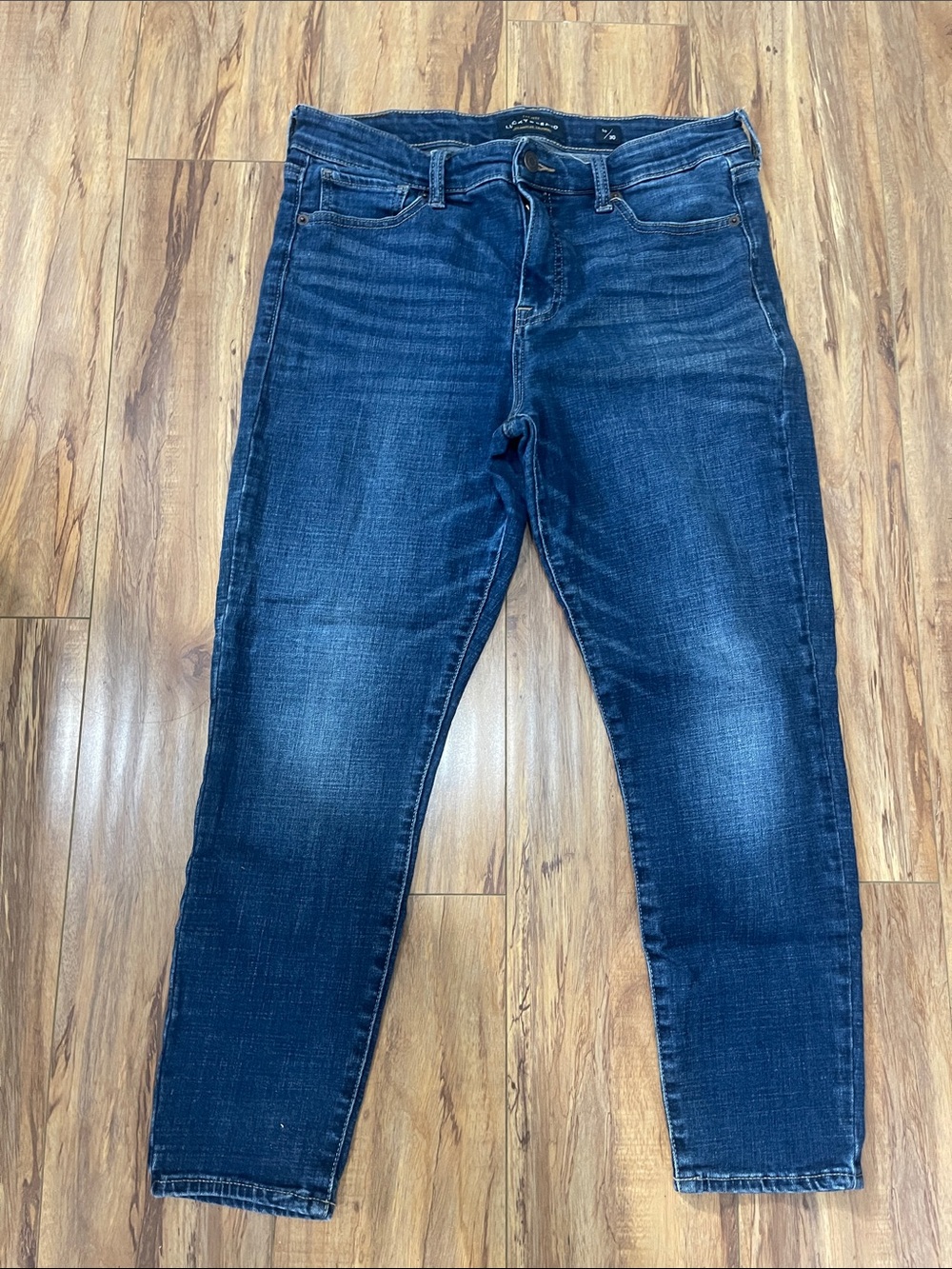 Lucky Brand Women's Skinny Jeans in Deep Indigo Wash